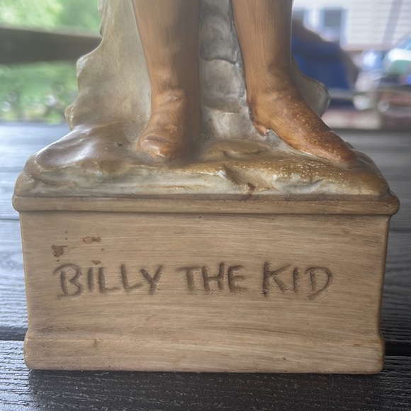 🥃🤠 Rare “Billy The Kid” Whisky Decanter 🤠🥃 - Picture 9 of 16